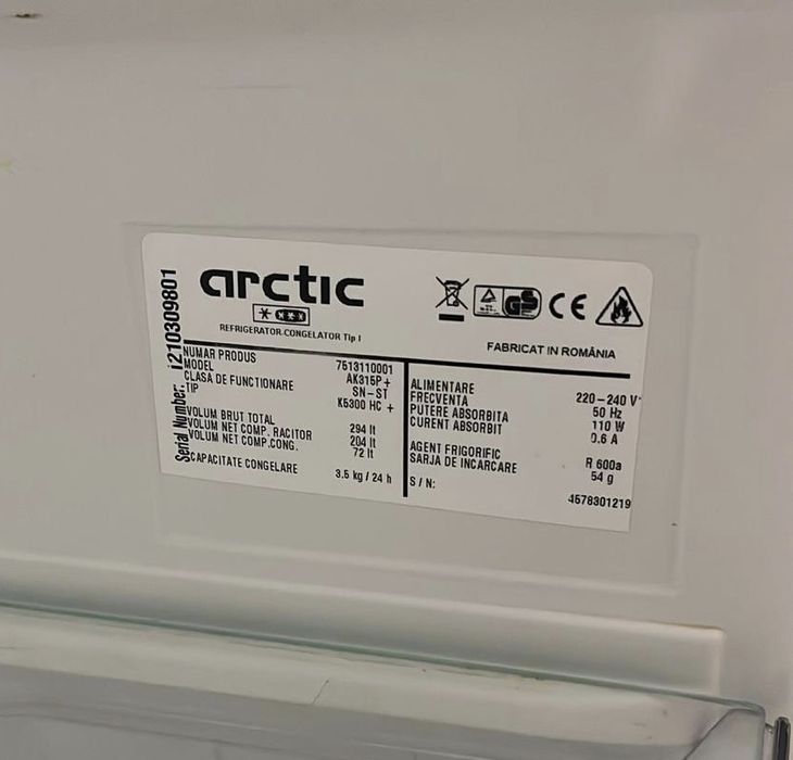 Frigider 200lei. NU PORNESTE. Combina frigorifica 200lei