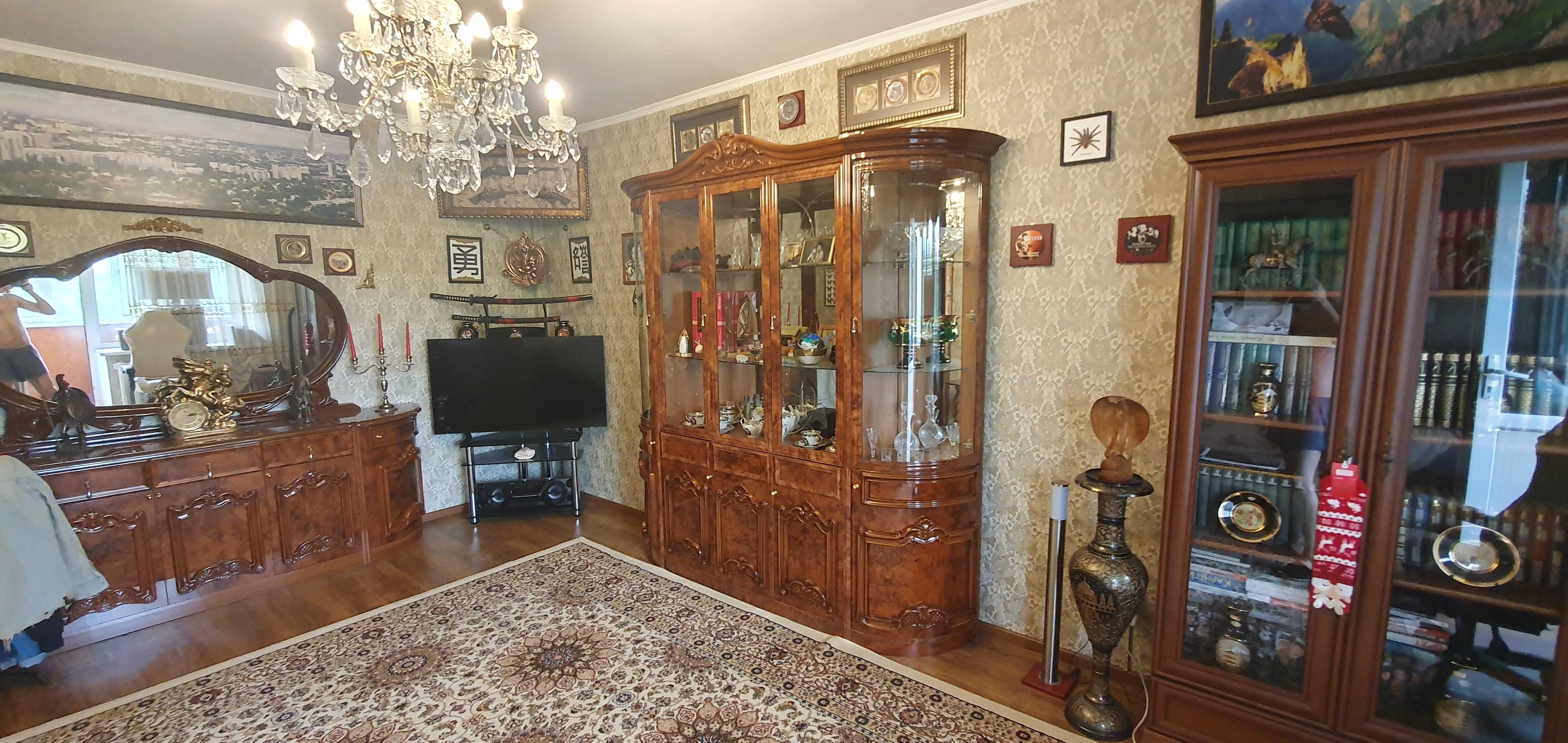 Продам шикарную однокомнатную квартиру в центре города