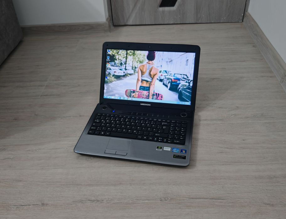 Medion Akoya i3 gen2