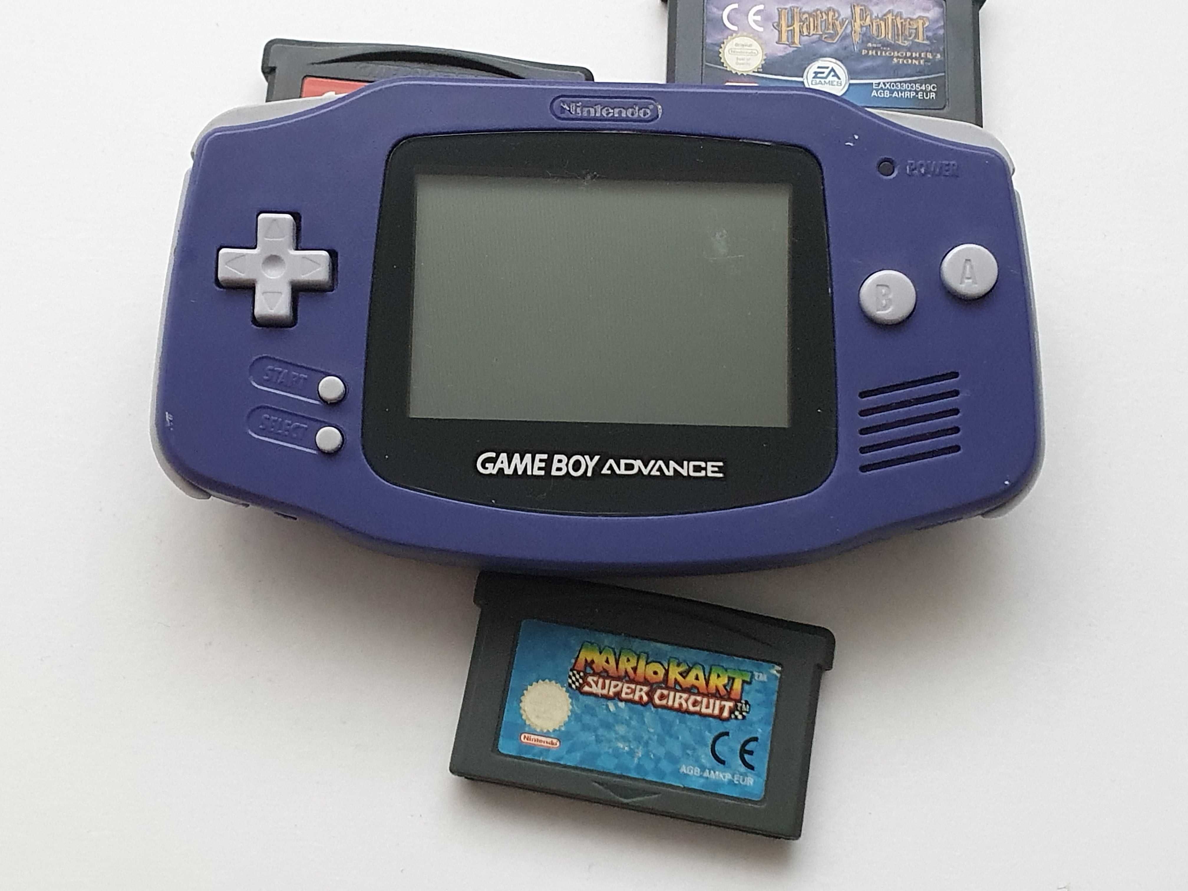 Consola Nintendo gameboy advance completa cu jocuri