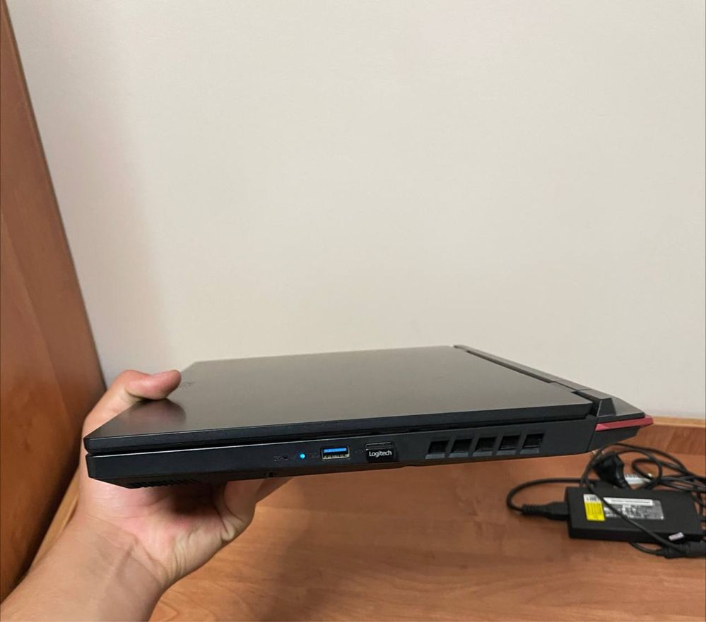 Acer Nitro 5 Ryzen 7 6800