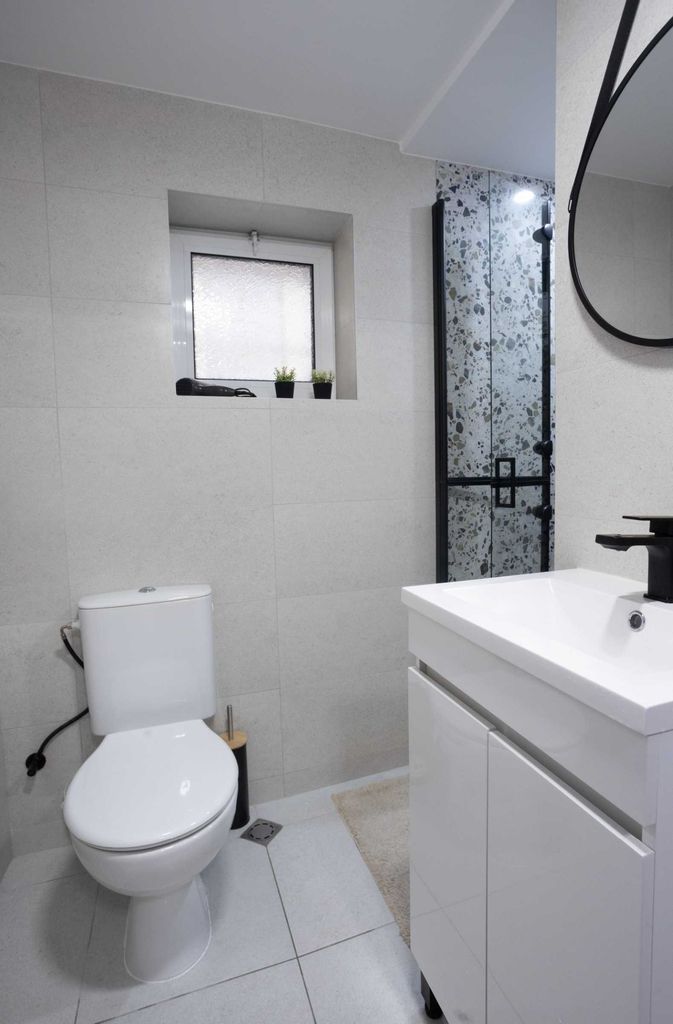 Дава се под наем Двустаен апартамент в София, Център - 50 кв.м за 650 € - Снимка #5
