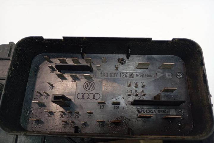 Panou sigurante 1K0937124K Volkswagen VW Golf a 5-a generatie