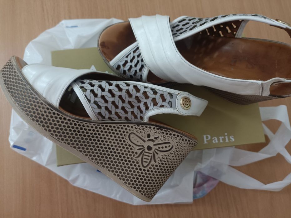 Босоножки 37 раз кожаные Турция