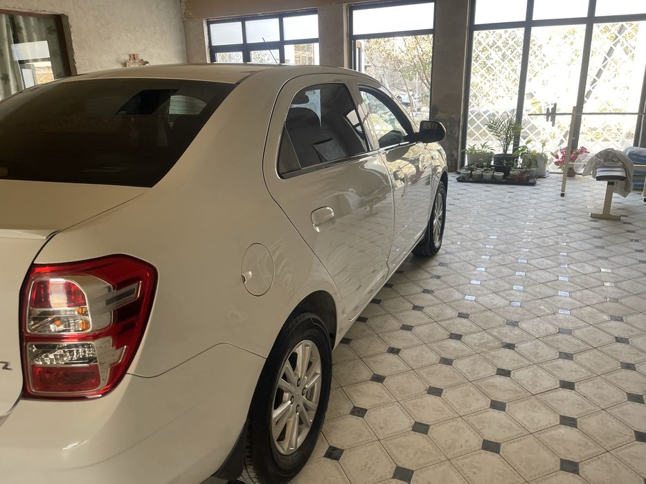 кобалт 2022 сотилади