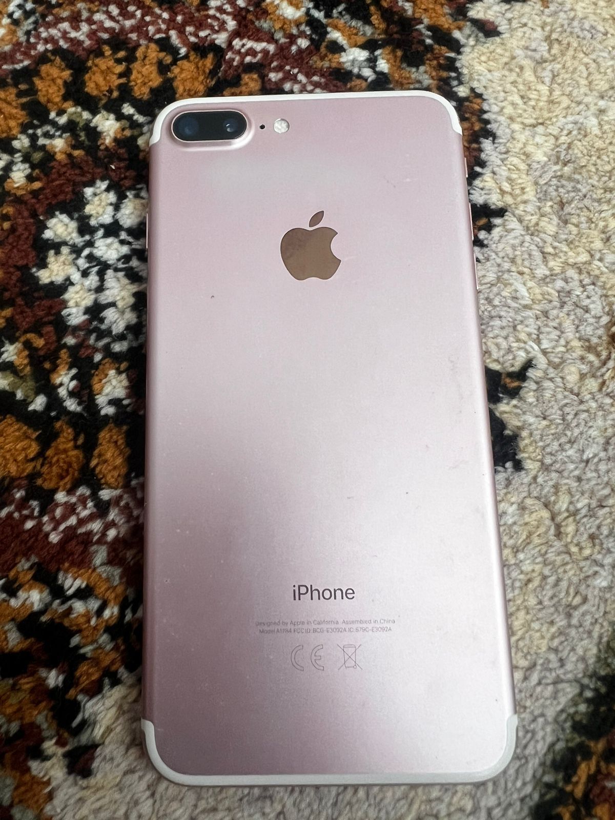 Iphone 7+ Оригинал емкость