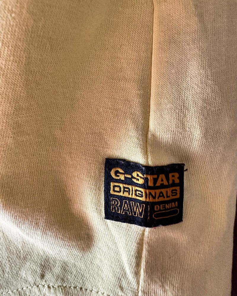 Дамска светложълта тениска G-STAR Raw.