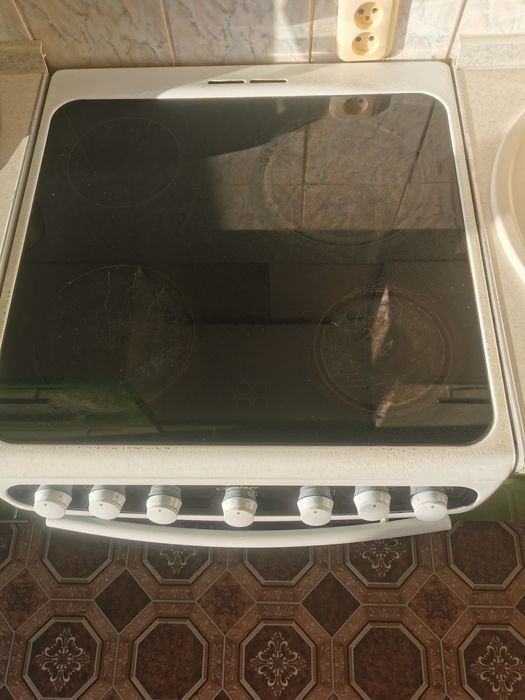 Стеклокерамическая плита