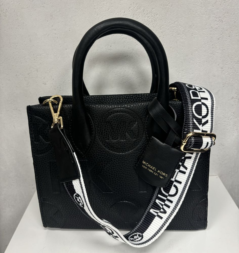Дамска чанта miu miu