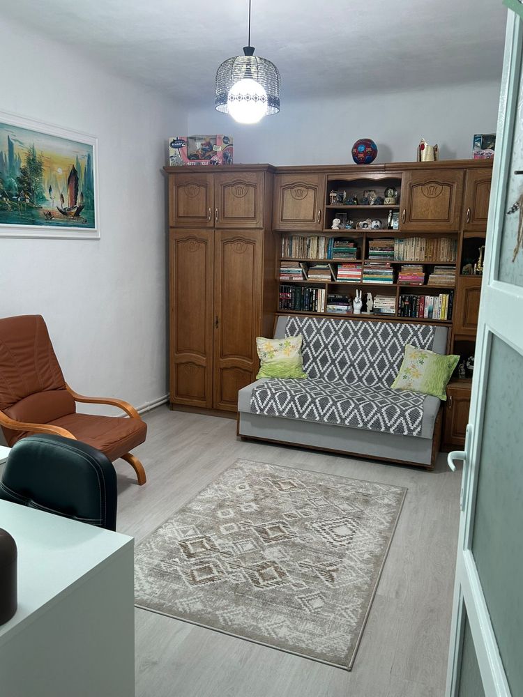 Apartament de vânzare