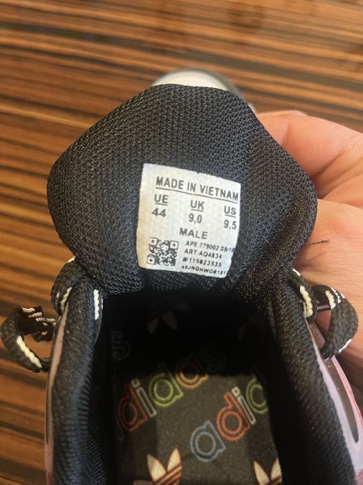 Adidasi barbati 43