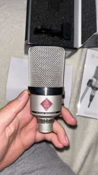 Microfon studio  NEUMANN TLM 102