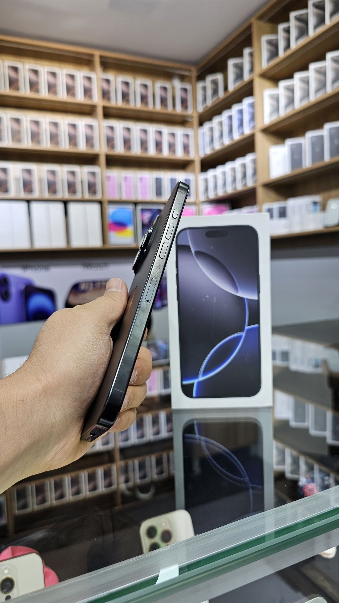 iPhone 16 ProMax rassrochka bor