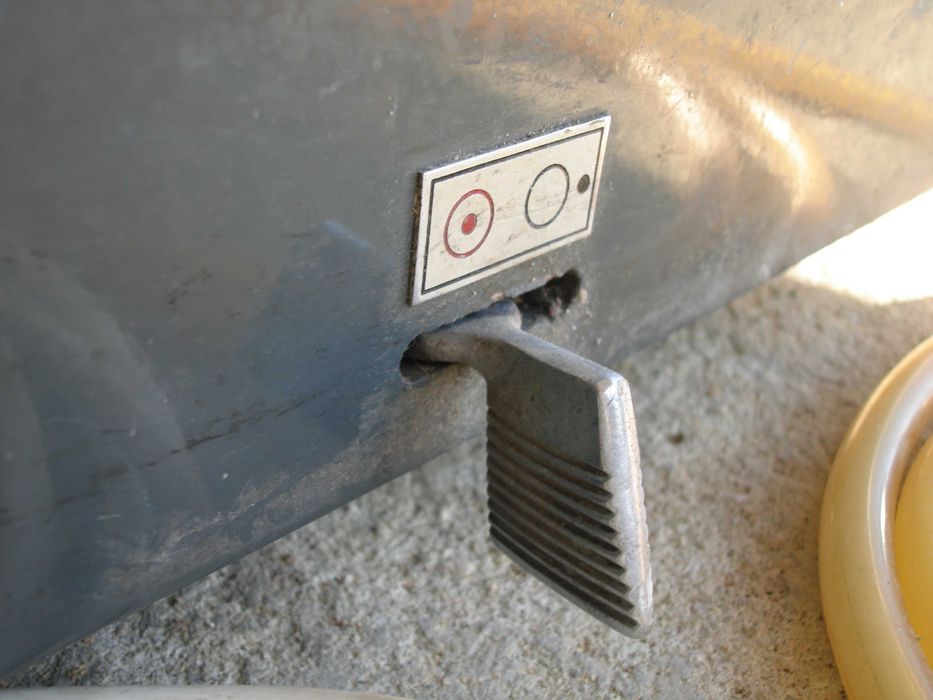 Вакум помпа за смучене на масло