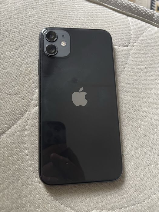 iPhone 11 на 64гб