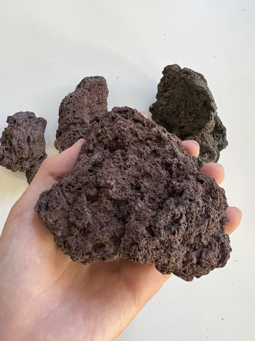Лавовые камни для аквариума