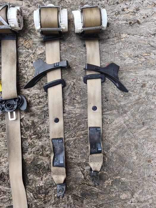 Centuri de siguranță față spate Volkswagen Passat B6 berlină sedane