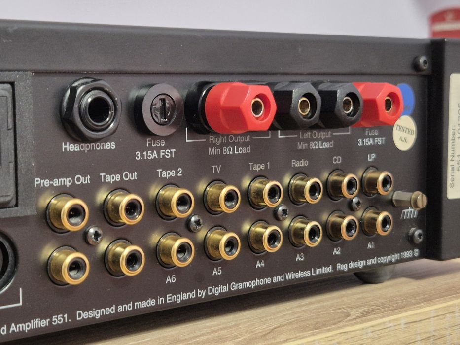 Усилвател Meridian 551 + MSR remote control