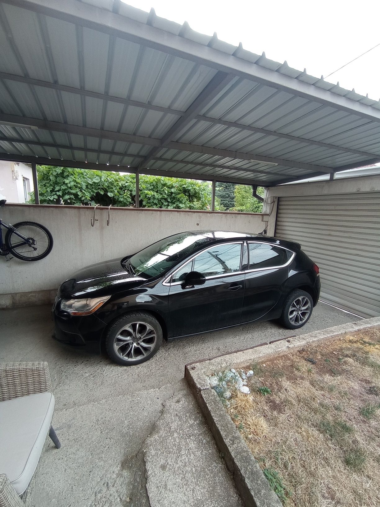 Ситроен DS4 1.6 E-HDI