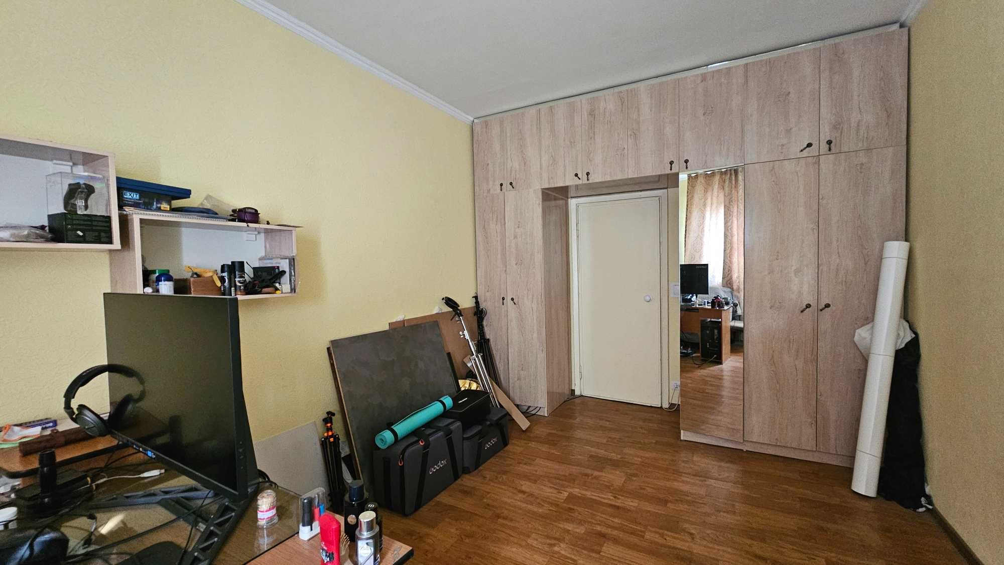 Продаётся 3х комнатная квартира Чиланзар 7кв.