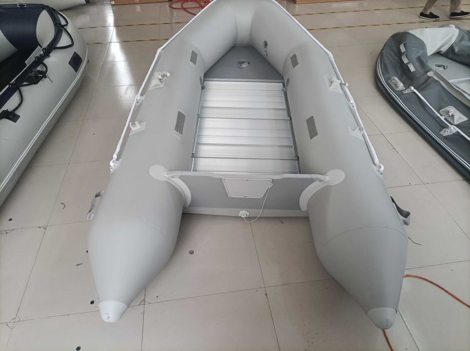 Barca Gonflabila 320cm Visoli cu podina din aluminiu si chila V