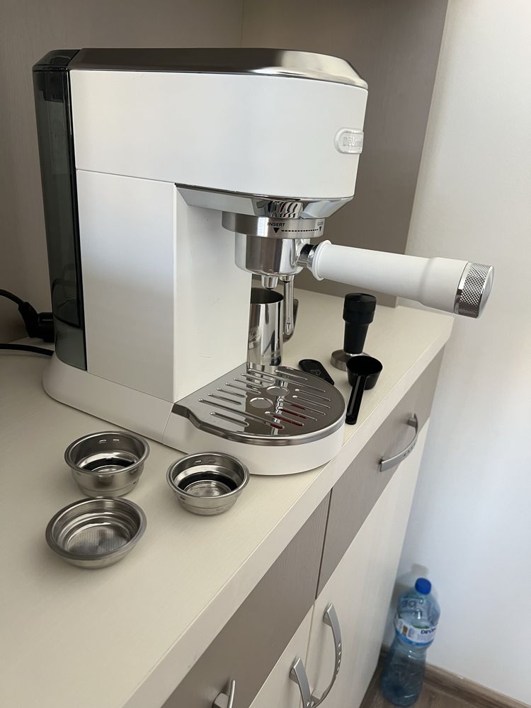 Кафемашина Delonghi ЕС890