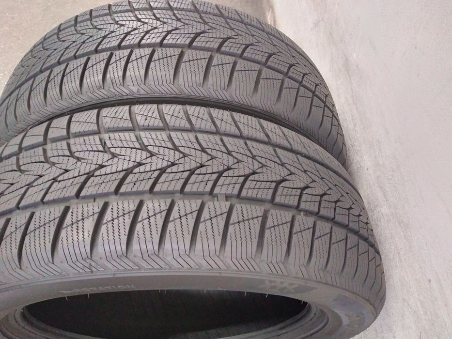 Anvelope iarna 225/55/18