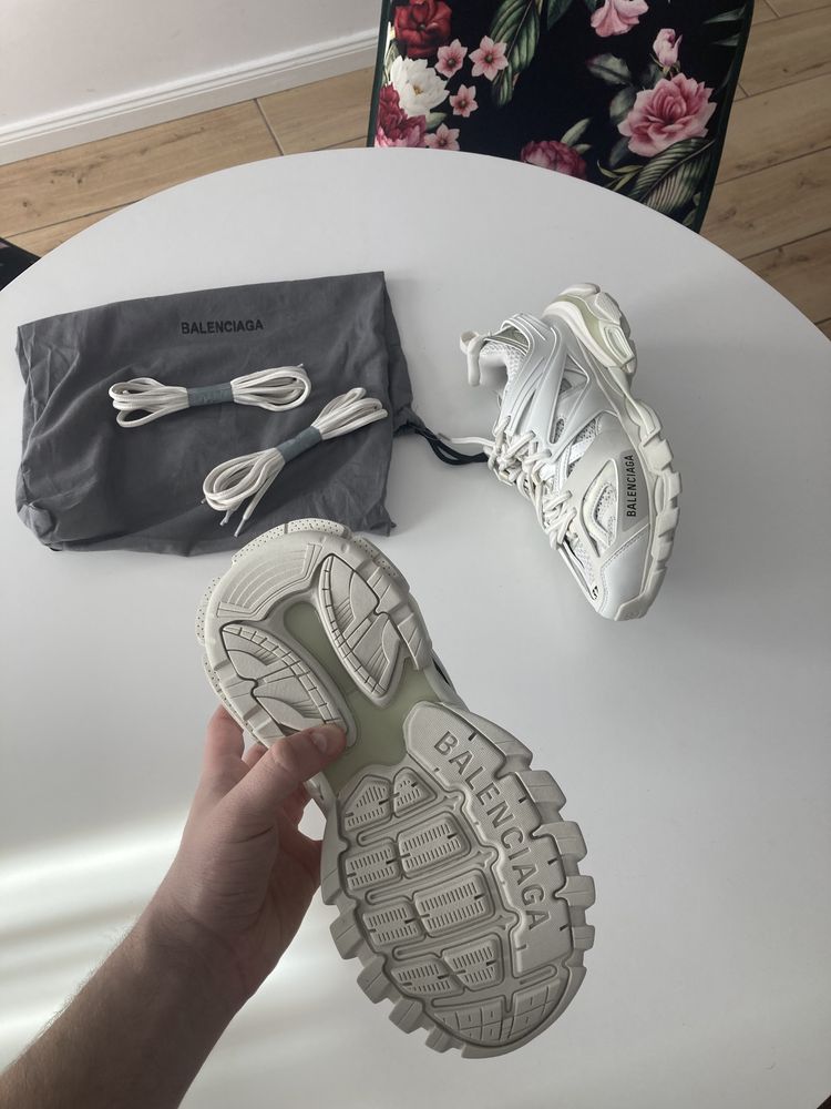 Adidasi / Sneakers Balenciaga Track Alb