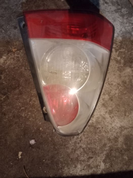 Фонарь задний Субару