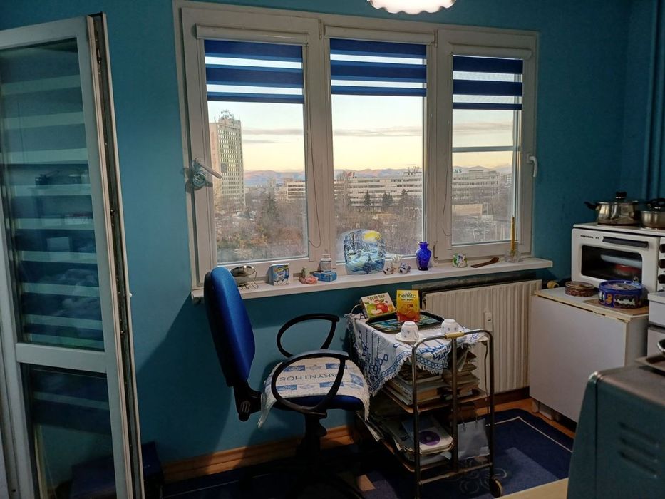 Дава се под наем Двустаен апартамент в София, Света Троица - 65 кв.м за 504.9 € - Снимка #1