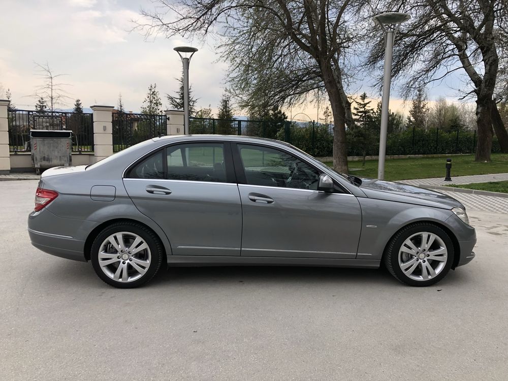 Брони, огледала, прагове, джанти, аербег, конзола C class w204 2008г.