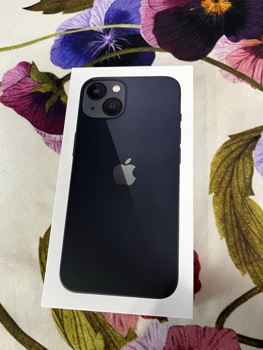 Iphone 13  отлично състояние
