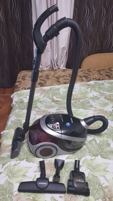 Продам пылесос Самсунг