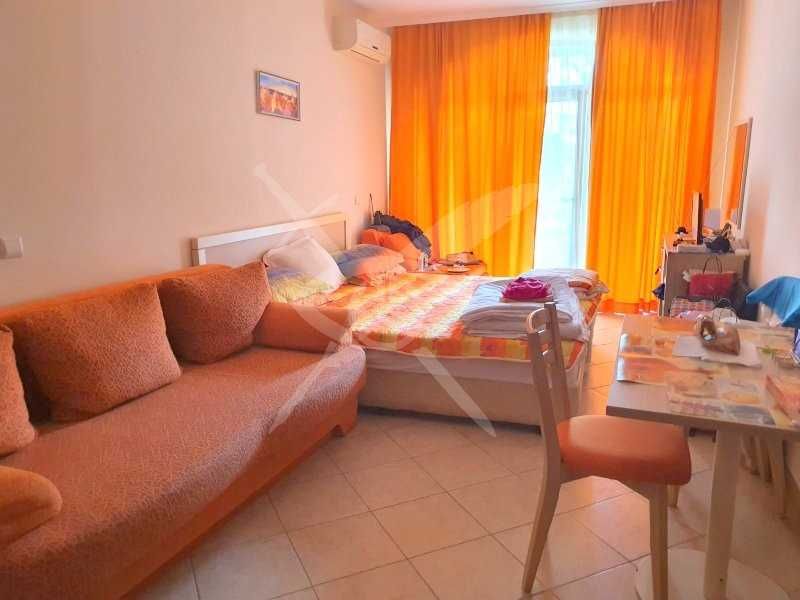Продава се Едностаен апартамент в к.к. Слънчев бряг - 38 кв.м за 1132 €/кв.м - Снимка #3