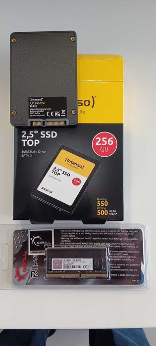 Kомпютър Intel NUC с Windows 11 PRO и MC Office PRO