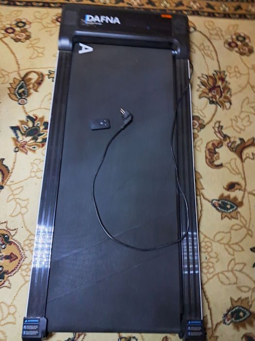 Беговая дорожка с пультом