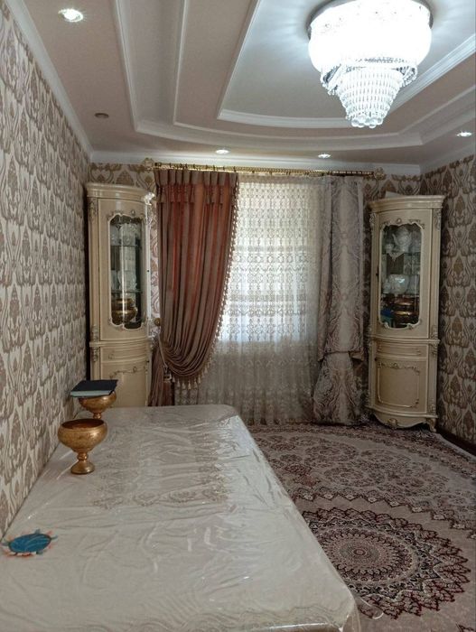 Срочно продаётся Янги хаёт 3а 2/2/7