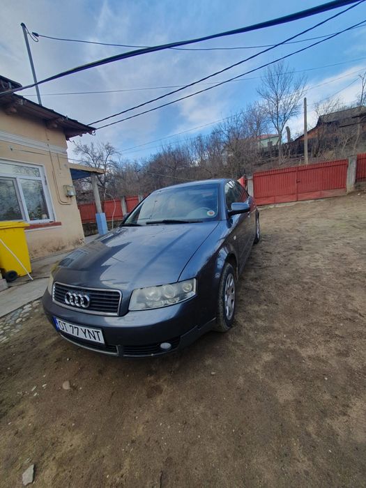 Vând audi A4 B6 2002 2.0 benzina