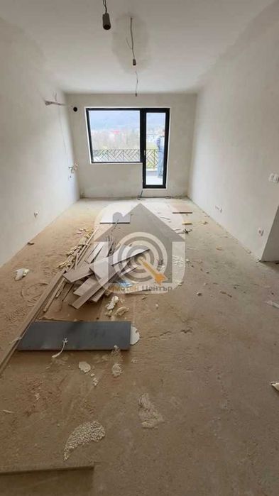 Продава се Тристаен апартамент в София, Кръстова вада - 146 кв.м за 1865 €/кв.м - Снимка #2