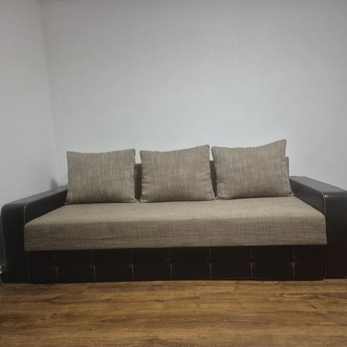 Vand canapea extensibila