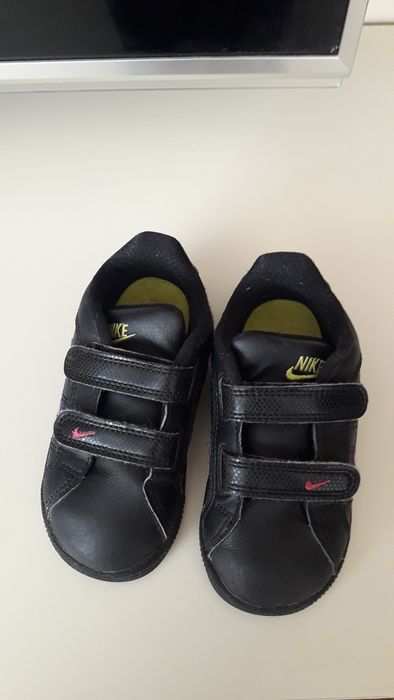 Маратонки и сандали Nike,Adidas 27 и 24 номер