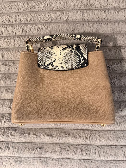 Vând geantă Louis Vuitton