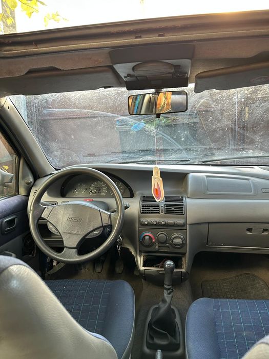 Vând Fiat Punto  1.2 benzina