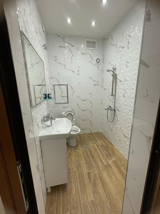 Дава се под наем Тристаен апартамент в София, Младост 1 - 110 кв.м за 700 € - Снимка #10