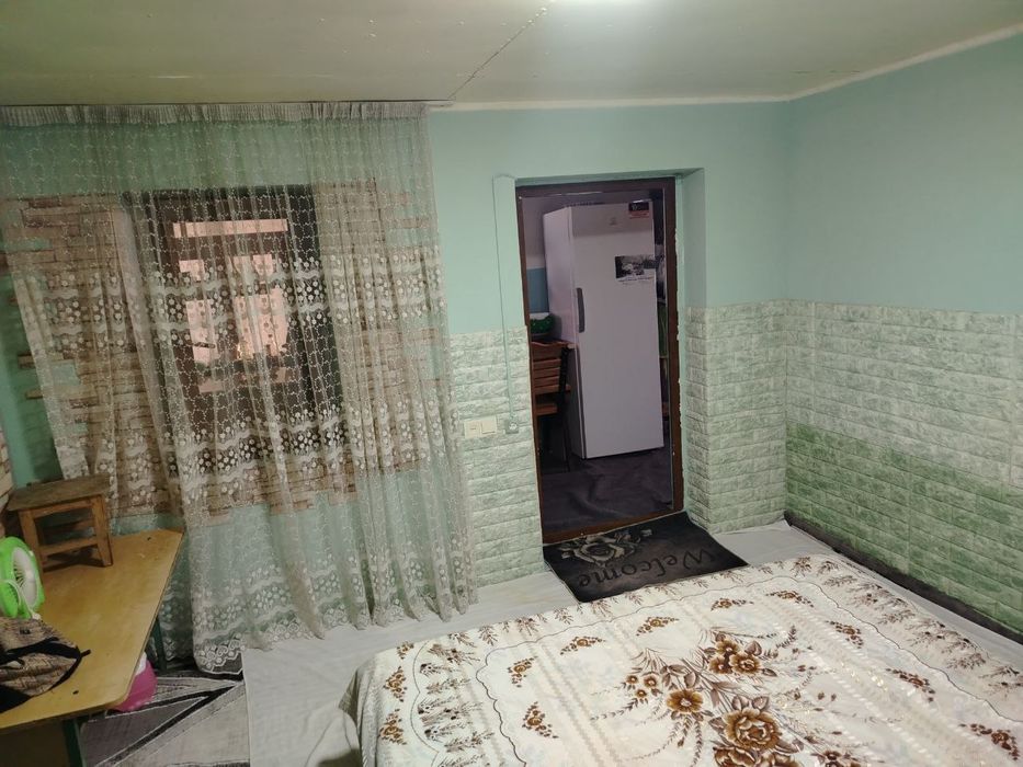 Продается дома с участком