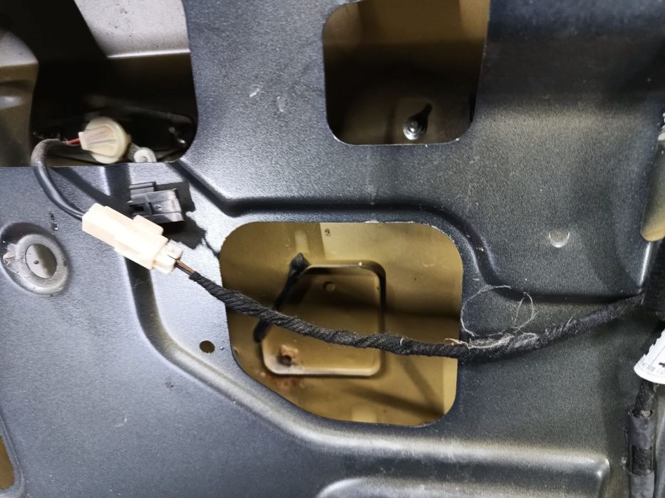 Haion Chevrolet Captiva 1  [din 2006 pana  2011]