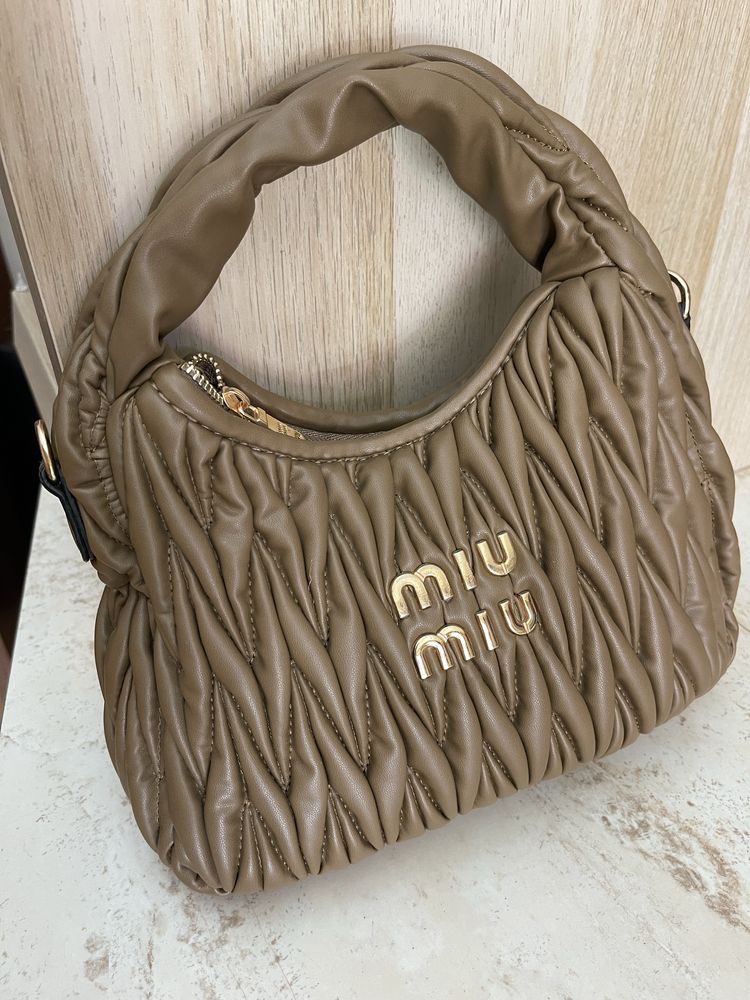Чанта Miu Miu wander