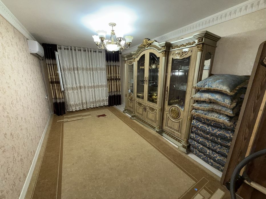 Продаётся квартира на 1 этаже