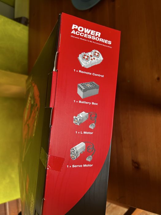 Lego ferrari 2000 piese PROMOTIE