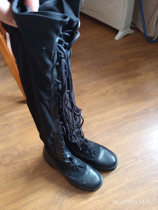 Дамски ботуши чизми